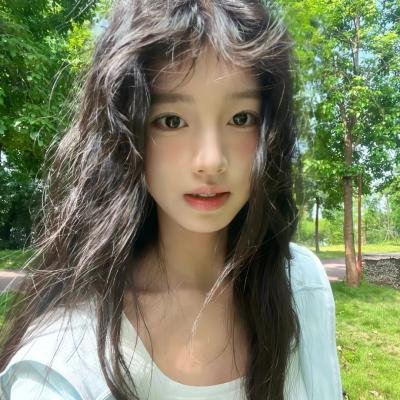 女同